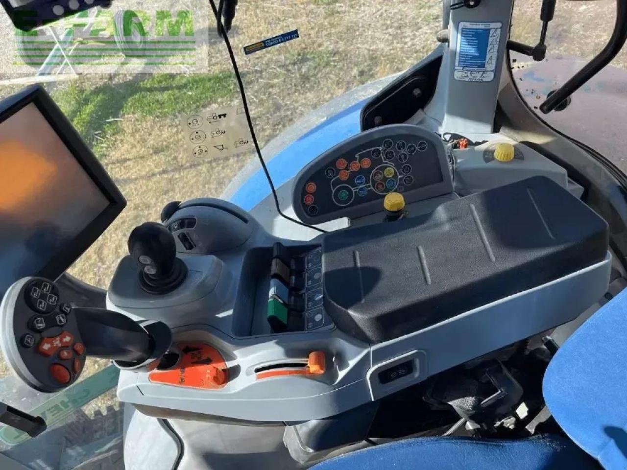 Traktor типа New Holland t7.245 ac n°26, Gebrauchtmaschine в CHAUVONCOURT (Фотография 7)