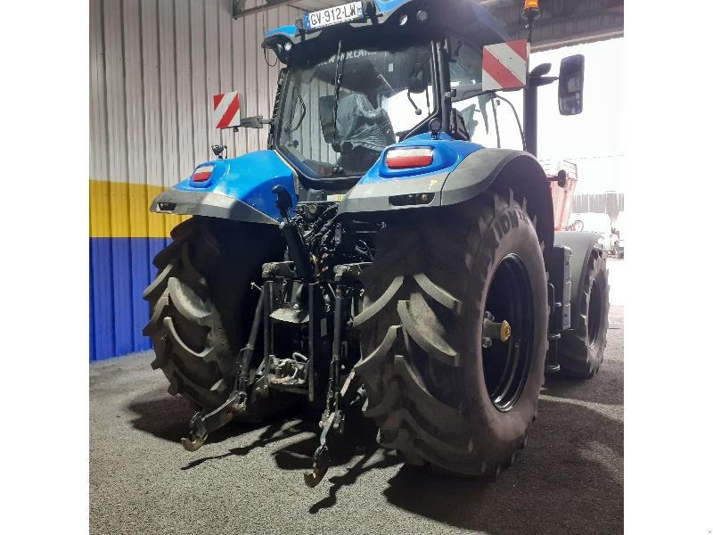 Traktor des Typs New Holland T7.245 AUT, Gebrauchtmaschine in HERLIN LE SEC (Bild 4)