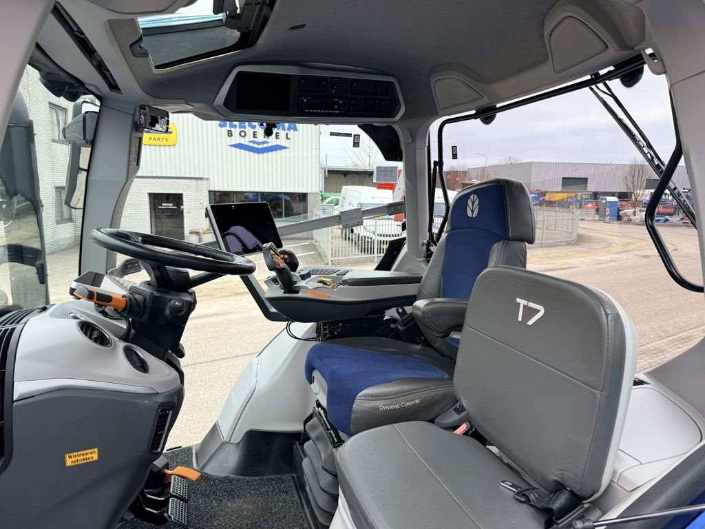 Traktor typu New Holland T7.245 Auto Command Gen, Gebrauchtmaschine w BOEKEL (Zdjęcie 5)