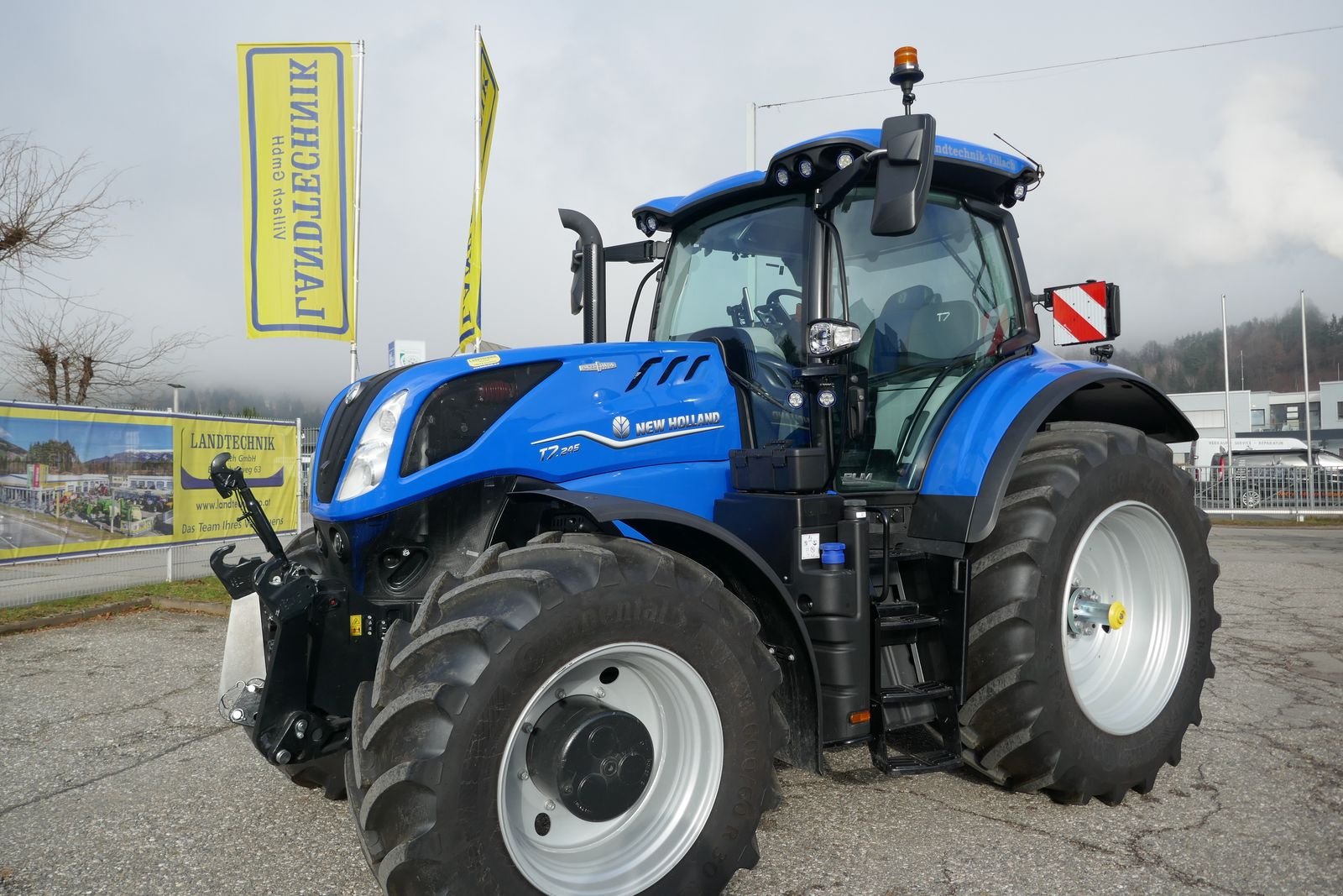 Traktor типа New Holland T7.245 PLM Auto Command, Gebrauchtmaschine в Villach (Фотография 18)