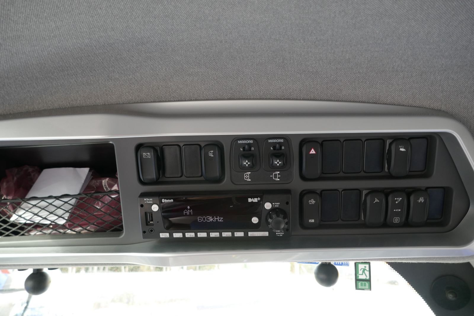 Traktor des Typs New Holland T7.245 PLM Auto Command, Neumaschine in Villach (Bild 13)