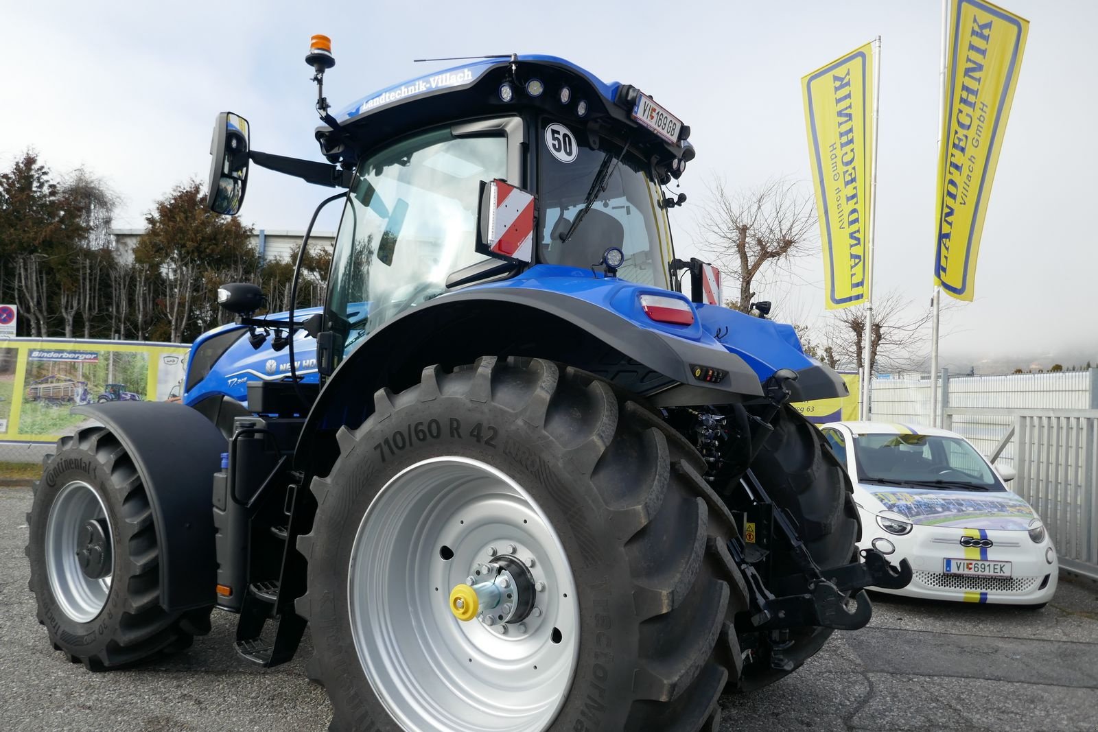 Traktor des Typs New Holland T7.245 PLM Auto Command, Neumaschine in Villach (Bild 10)