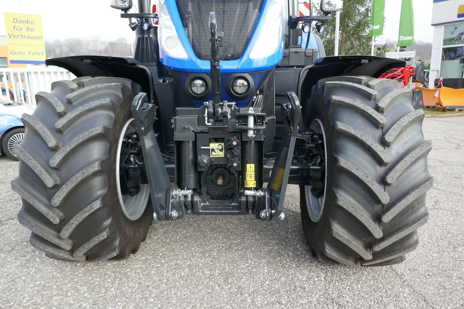 Traktor des Typs New Holland T7.245 PLM Auto Command, Neumaschine in Villach (Bild 3)