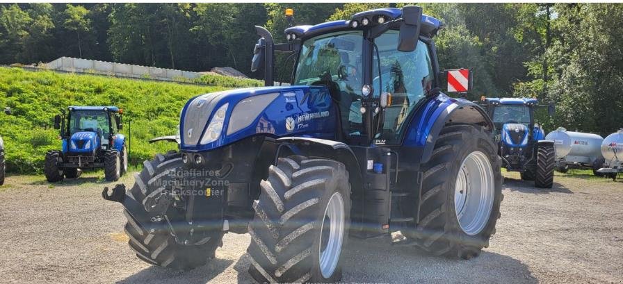 Traktor типа New Holland T7.245 PLMI, Gebrauchtmaschine в MORHANGE (Фотография 1)