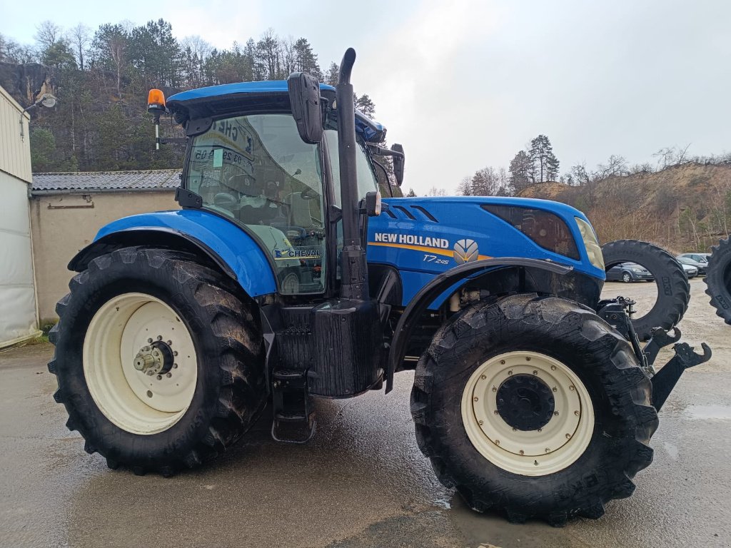 Traktor типа New Holland T7245 sw, Gebrauchtmaschine в Gondrecourt-le-Château (Фотография 8)