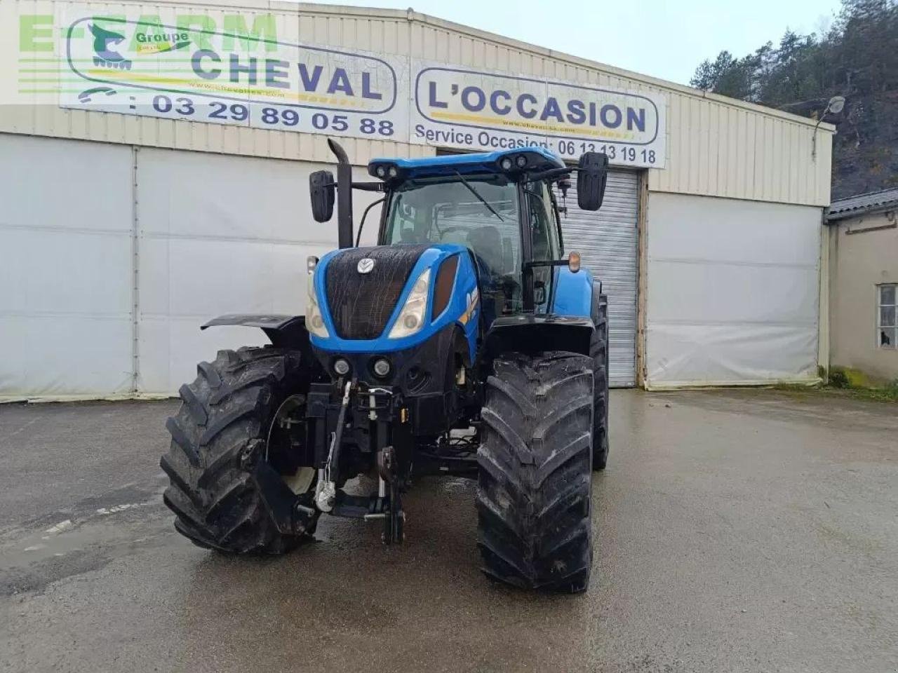 Traktor des Typs New Holland t7245 sw, Gebrauchtmaschine in CHAUVONCOURT (Bild 4)