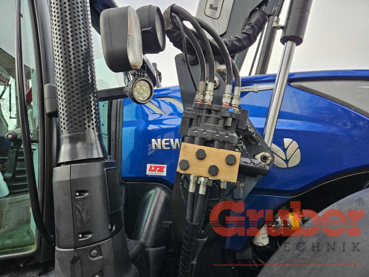 Traktor typu New Holland T7.245AC MY18, Gebrauchtmaschine v Ampfing (Obrázek 8)