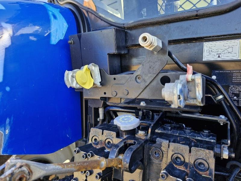 Traktor typu New Holland T7.245AC, Gebrauchtmaschine v BRAY en Val (Obrázek 11)
