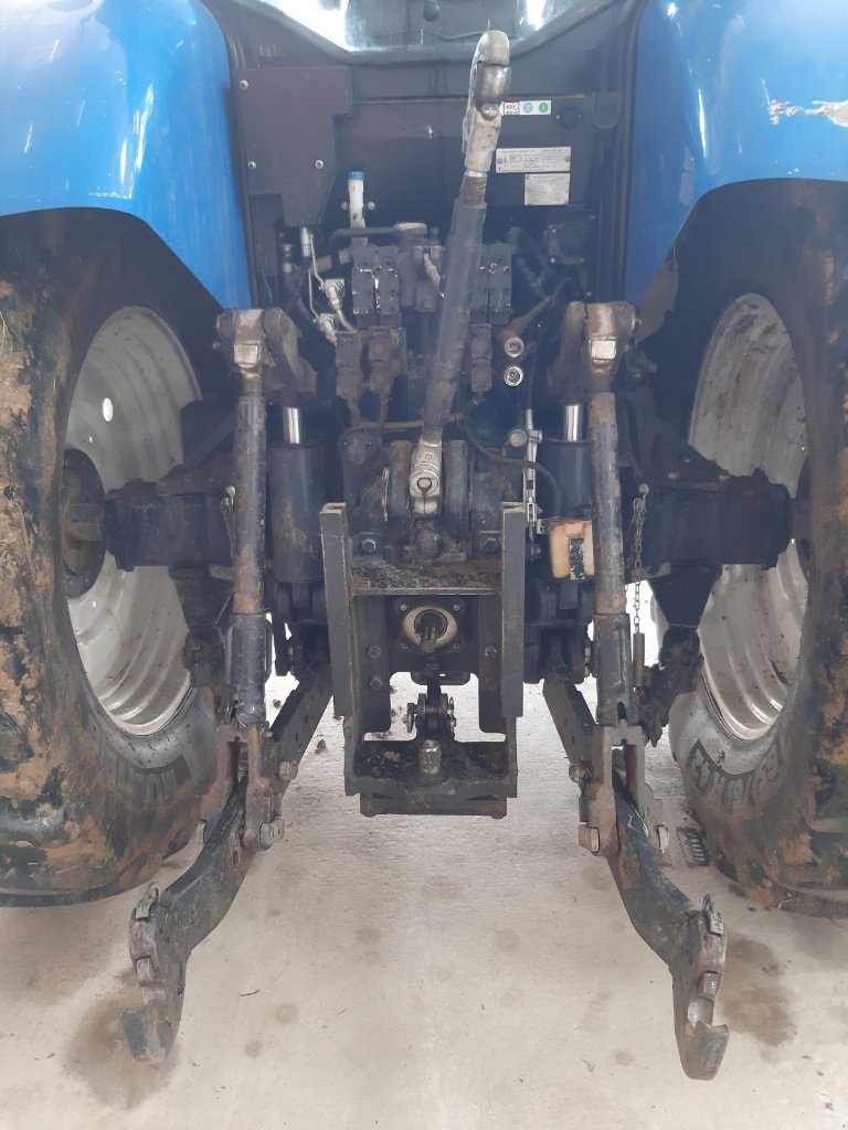 Traktor of the type New Holland T7.250 AC, Gebrauchtmaschine in MANDRES-SUR-VAIR (Picture 8)