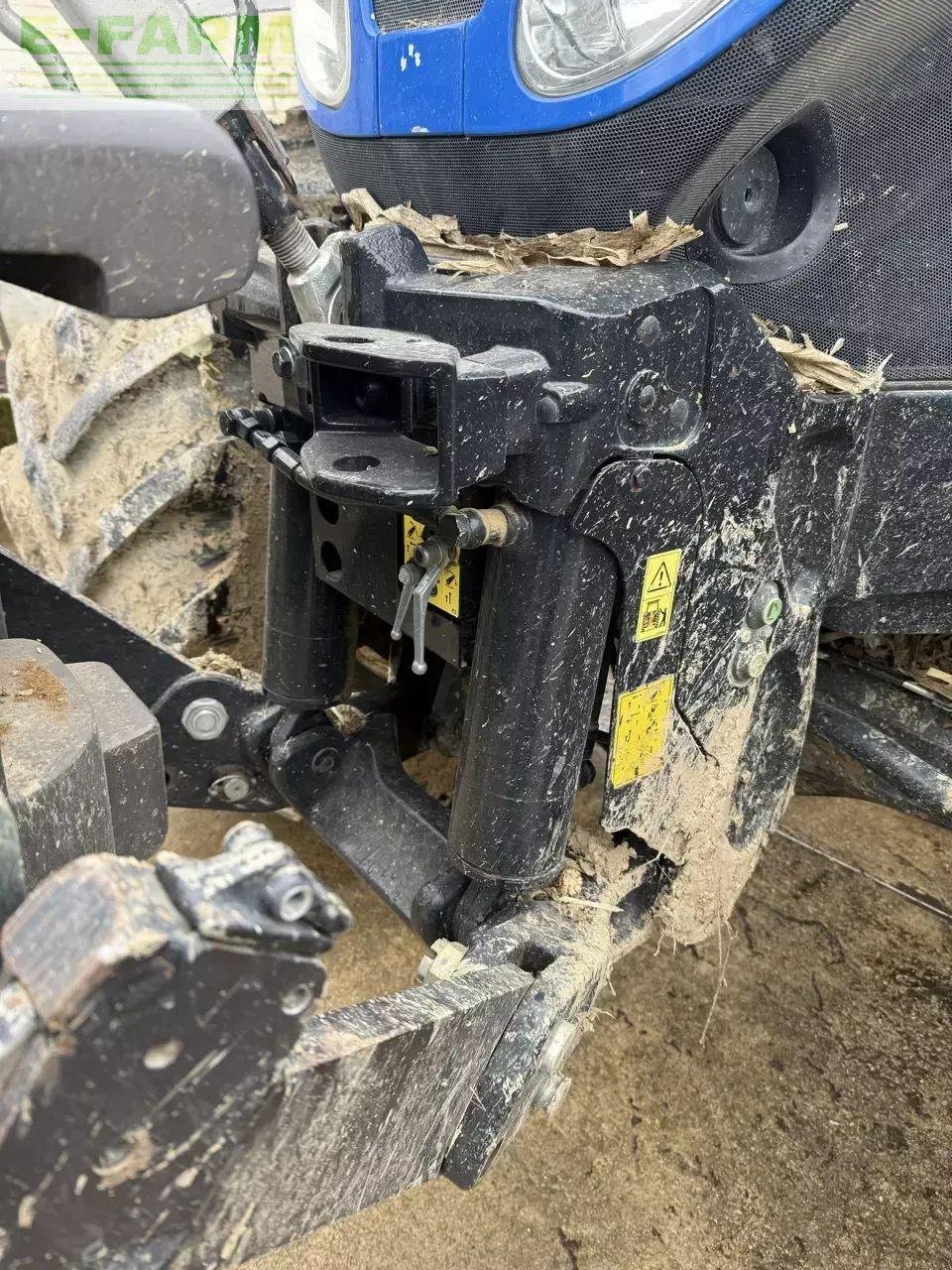 Traktor Türe ait New Holland t7.250 ac, Gebrauchtmaschine içinde CHAUVONCOURT (resim 9)