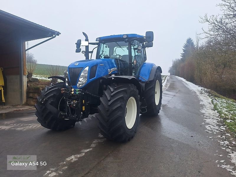 Traktor des Typs New Holland T7.250 Auto Command, Gebrauchtmaschine in Gerstetten (Bild 1)