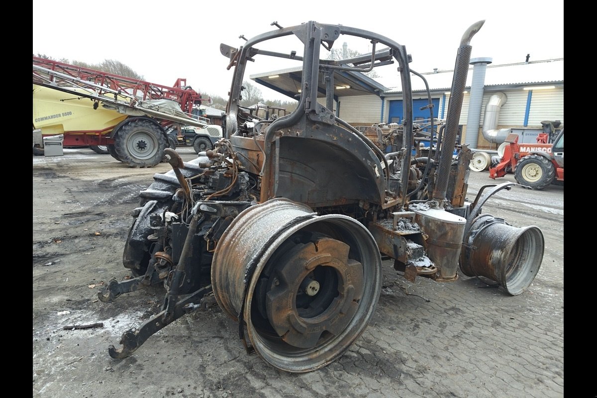 Traktor Türe ait New Holland T7.250, Gebrauchtmaschine içinde Viborg (resim 6)