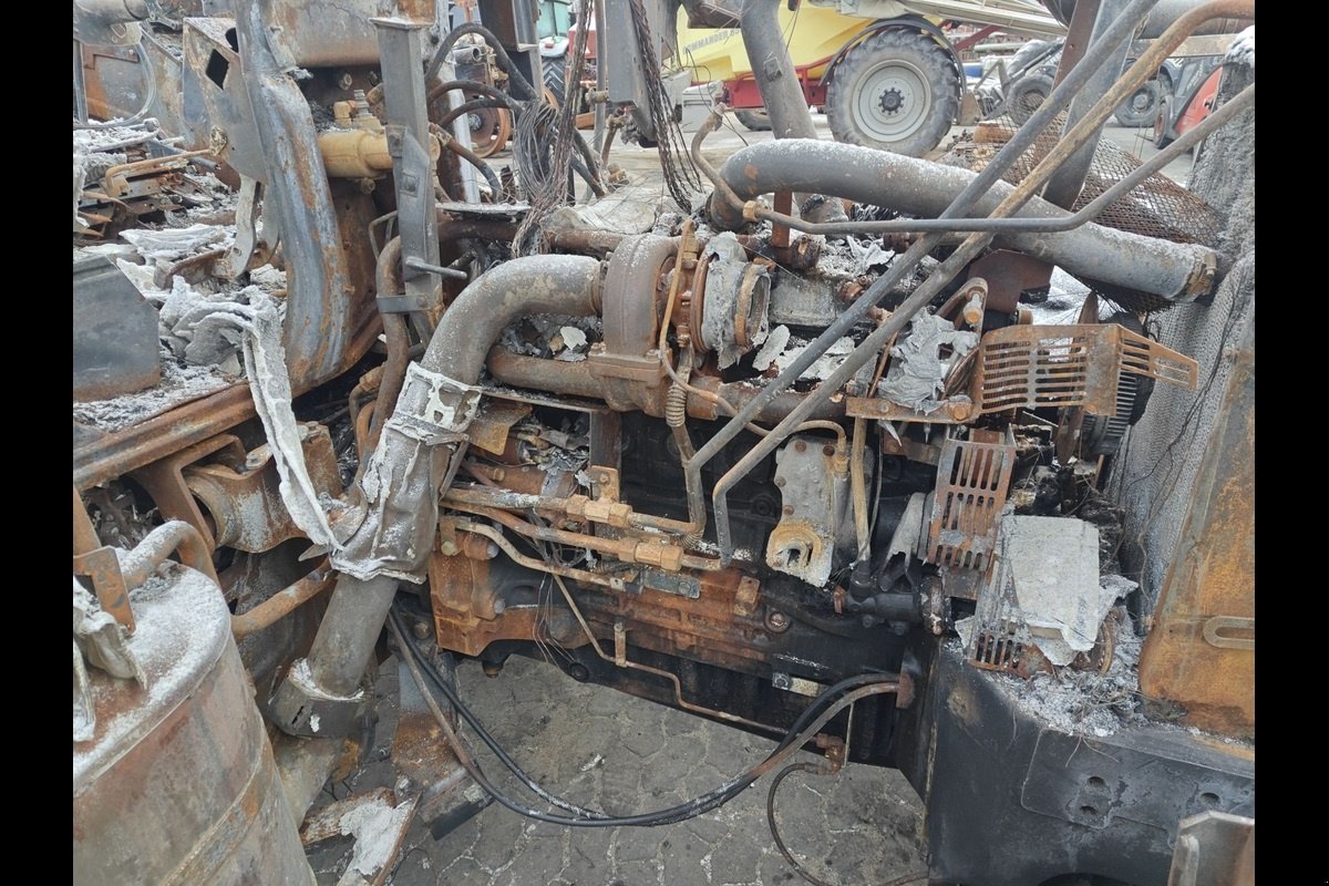 Traktor Türe ait New Holland T7.250, Gebrauchtmaschine içinde Viborg (resim 4)