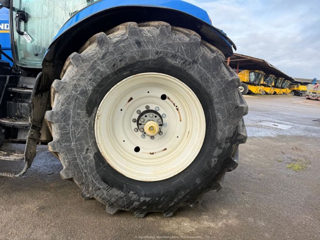 Traktor типа New Holland T7.260 AC, Gebrauchtmaschine в FRESNAY LE COMTE (Фотография 8)