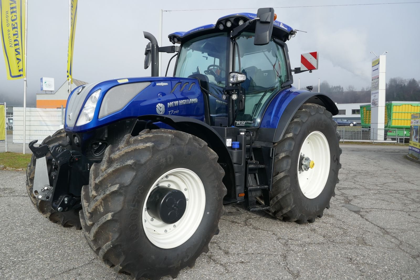 Traktor of the type New Holland T7.260 PLM Auto Command, Gebrauchtmaschine in Villach (Picture 1)