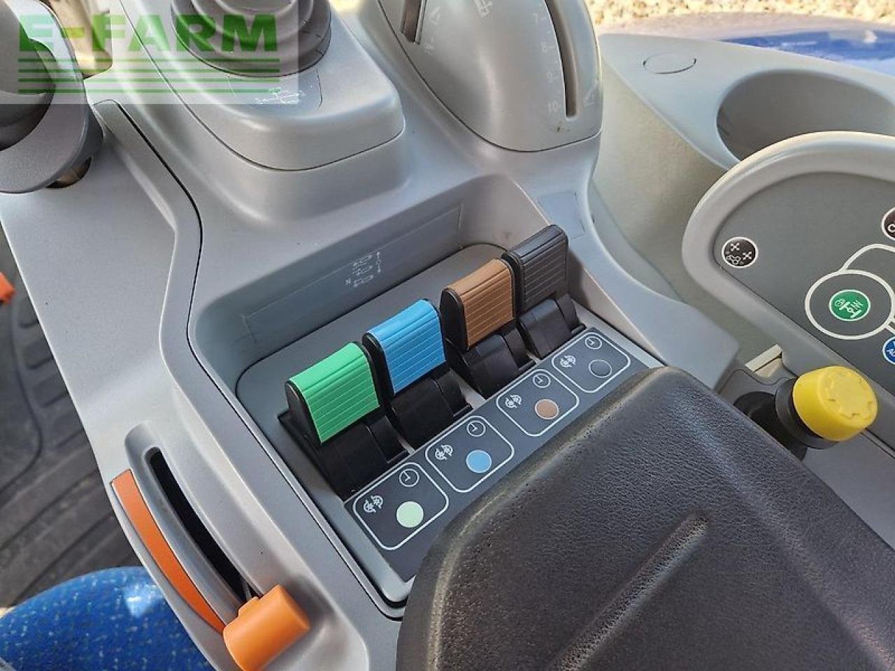 Traktor a típus New Holland t7.260 power command, Gebrauchtmaschine ekkor: ZELOW (Kép 10)