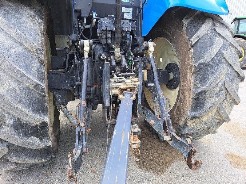 Traktor des Typs New Holland T7.260, Gebrauchtmaschine in VOUZIERS (Bild 5)