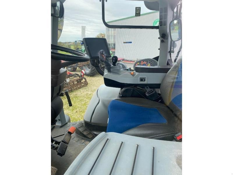 Traktor des Typs New Holland T7.260, Gebrauchtmaschine in SAINT GENEST D'AMBIERE (Bild 8)