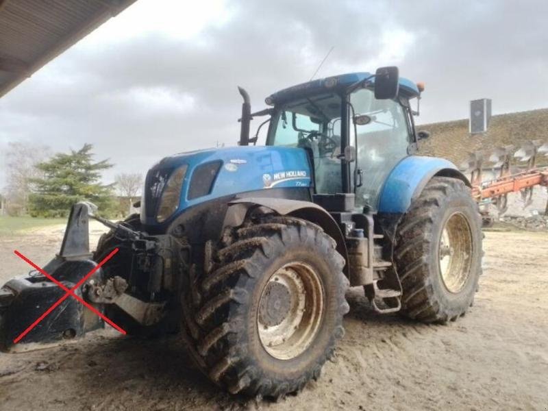 Traktor des Typs New Holland T7.260AC, Gebrauchtmaschine in BRAY en Val (Bild 3)