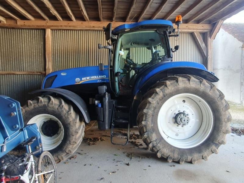 Traktor des Typs New Holland T7.260APC, Gebrauchtmaschine in BRAY en Val (Bild 1)