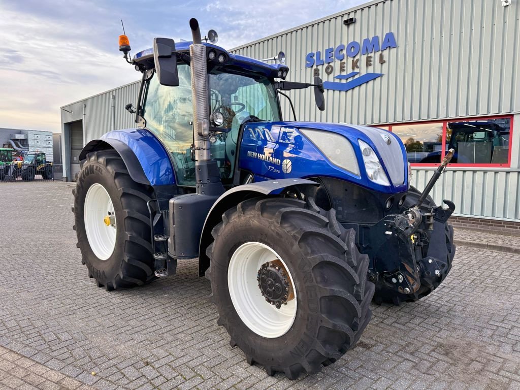 Traktor des Typs New Holland T7.270 AC 10 Years Blue Power Edition, Gebrauchtmaschine in BOEKEL (Bild 4)