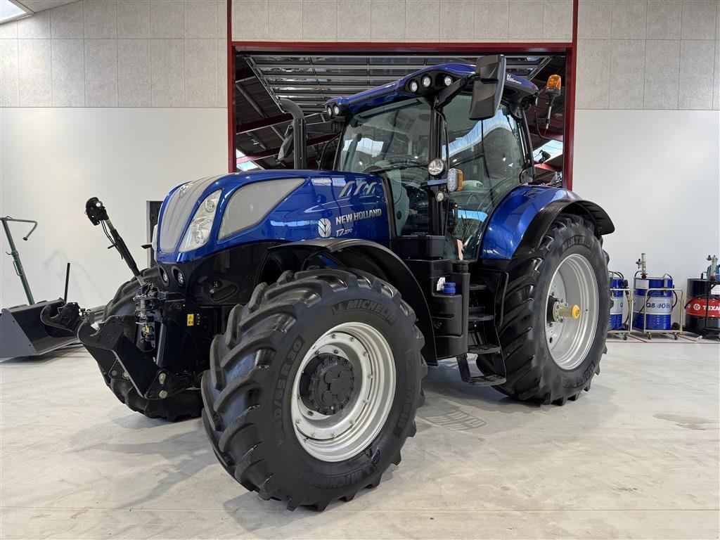Traktor tipa New Holland T7.270 AC BLUEPOWER KUN 1100 TIMER! MED AUTOSTYRING!, Gebrauchtmaschine u Nørager (Slika 1)