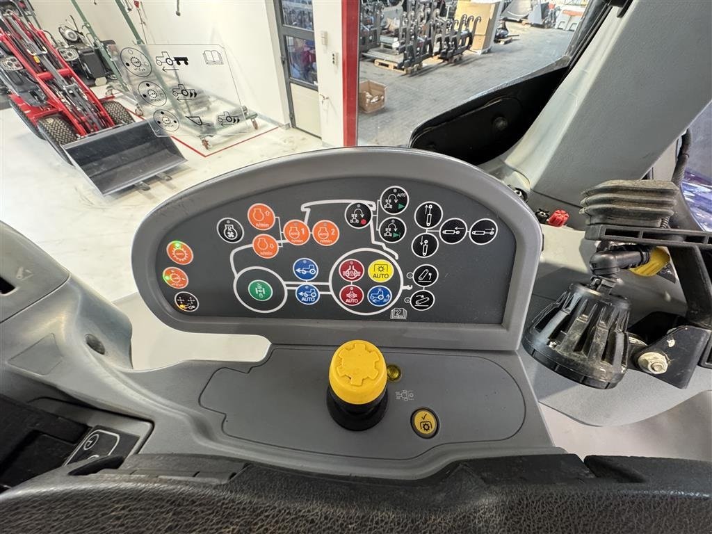 Traktor tipa New Holland T7.270 AC BLUEPOWER KUN 1100 TIMER! MED AUTOSTYRING!, Gebrauchtmaschine u Nørager (Slika 21)