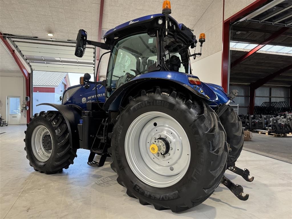 Traktor of the type New Holland T7.270 AC BLUEPOWER KUN 1100 TIMER! MED AUTOSTYRING!, Gebrauchtmaschine in Nørager (Picture 9)
