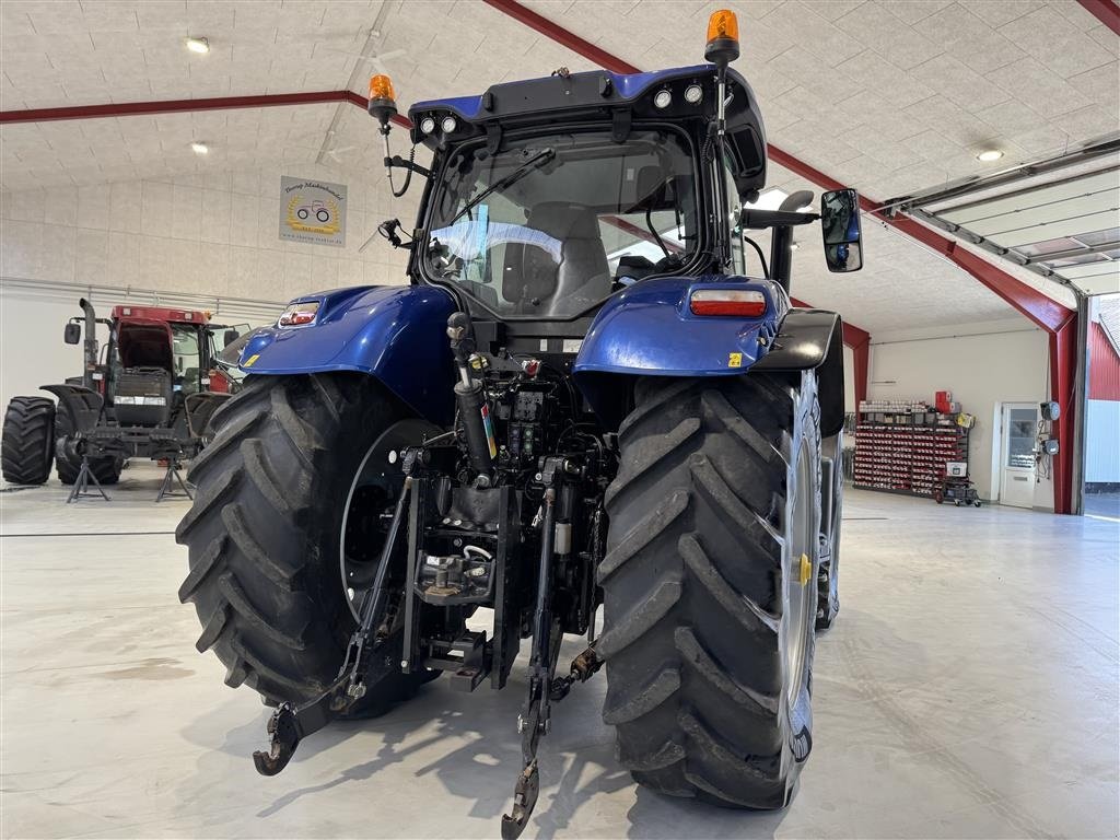 Traktor of the type New Holland T7.270 AC BLUEPOWER KUN 1100 TIMER! MED AUTOSTYRING!, Gebrauchtmaschine in Nørager (Picture 16)