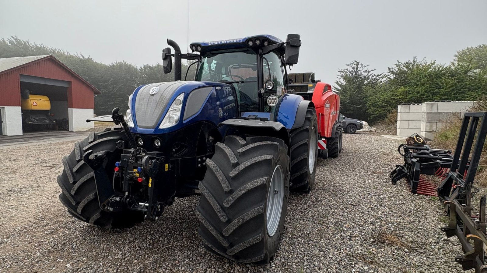 Traktor del tipo New Holland T7.270 AC BLUEPOWER Med RTK GPS, Gebrauchtmaschine In Løgstør (Immagine 3)