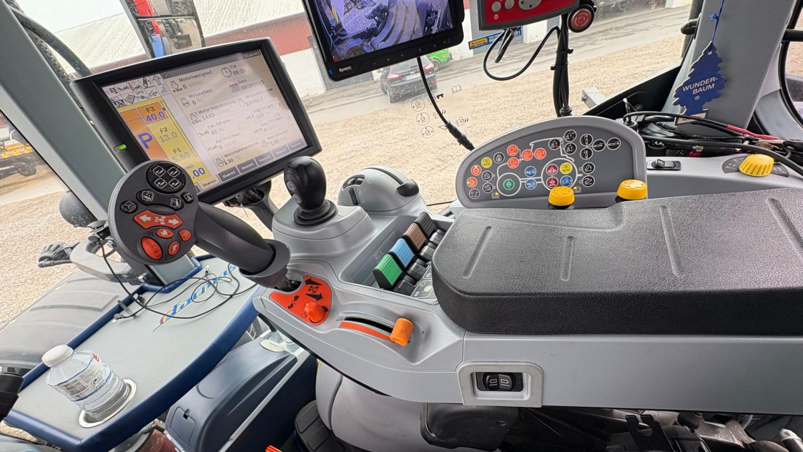 Traktor del tipo New Holland T7.270 AC BLUEPOWER Med RTK GPS, Gebrauchtmaschine In Løgstør (Immagine 17)