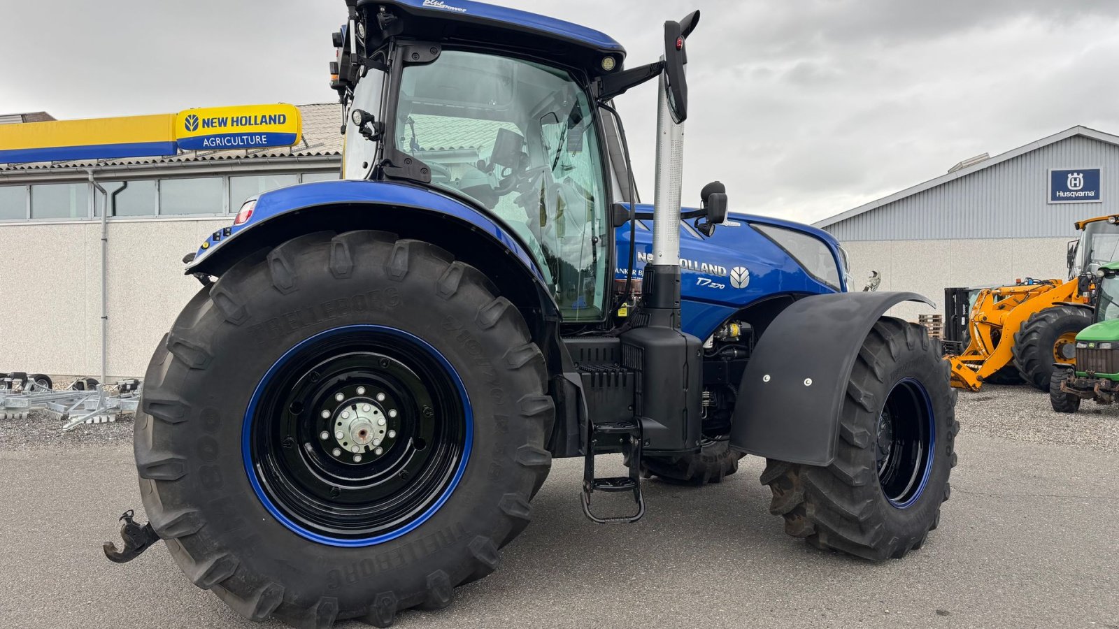 Traktor typu New Holland T7.270 AC BLUEPOWER, Gebrauchtmaschine v Holstebro (Obrázek 5)