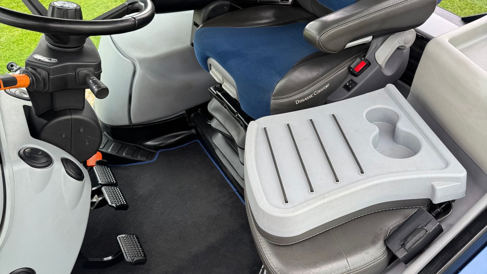 Traktor typu New Holland T7.270 AC BLUEPOWER, Gebrauchtmaschine v Holstebro (Obrázek 10)