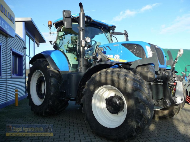Traktor от тип New Holland T7.270 AC F-Lader, Gebrauchtmaschine в Rhaunen (Снимка 1)