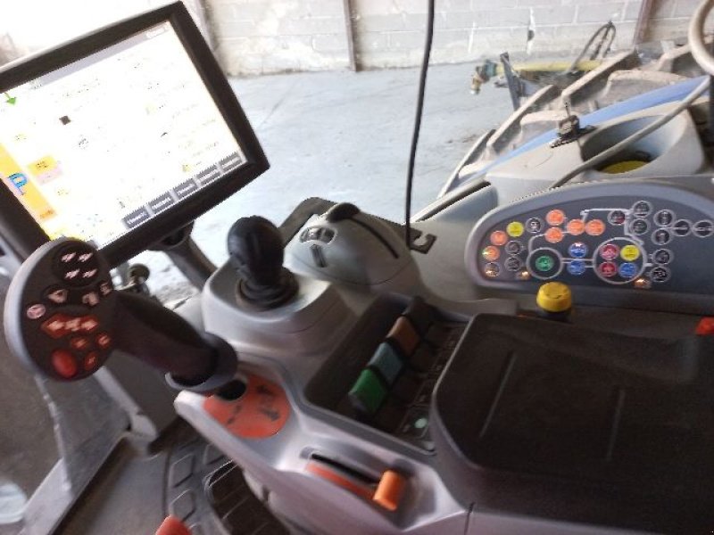 Traktor a típus New Holland T7.270 AC GPS TRIMBLE, Gebrauchtmaschine ekkor: VERT TOULON (Kép 5)