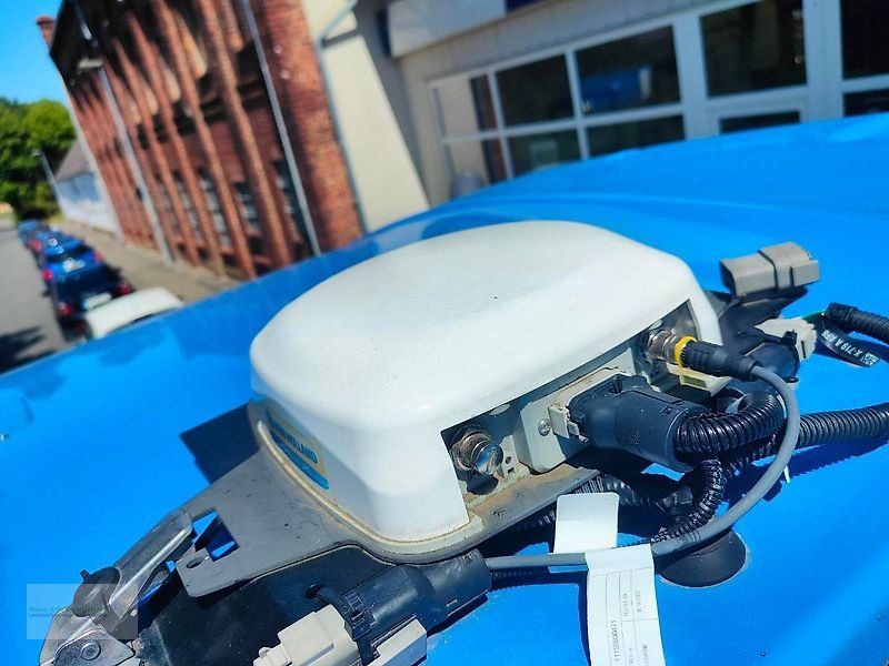 Traktor typu New Holland T7.270 AC mit GPS-Spurführungssystem, Vorführmaschine v Genthin (Obrázek 7)