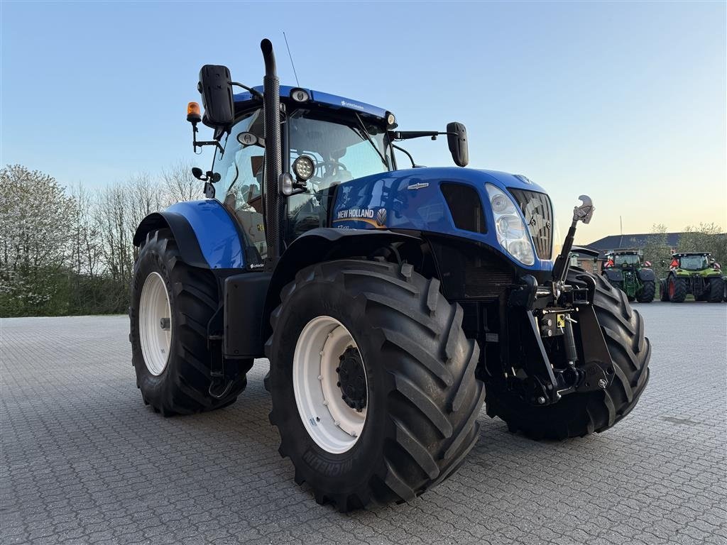 Traktor des Typs New Holland T7.270 AC, Gebrauchtmaschine in Gjerlev J. (Bild 4)