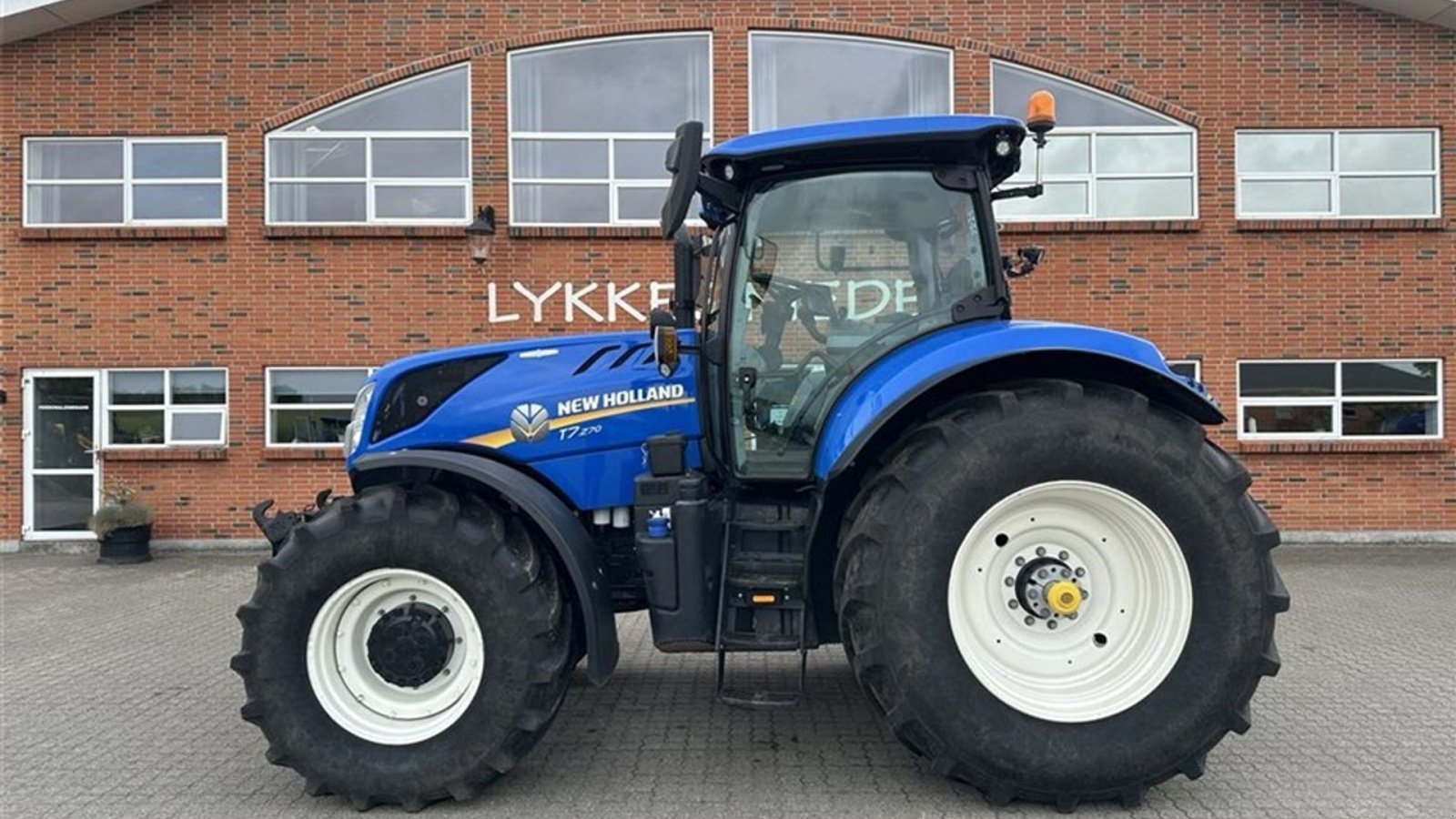 Traktor van het type New Holland T7.270 AC, Gebrauchtmaschine in Gjerlev J. (Foto 1)
