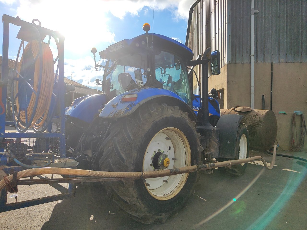 Traktor van het type New Holland T7.270 AC, Gebrauchtmaschine in Chauvoncourt (Foto 4)