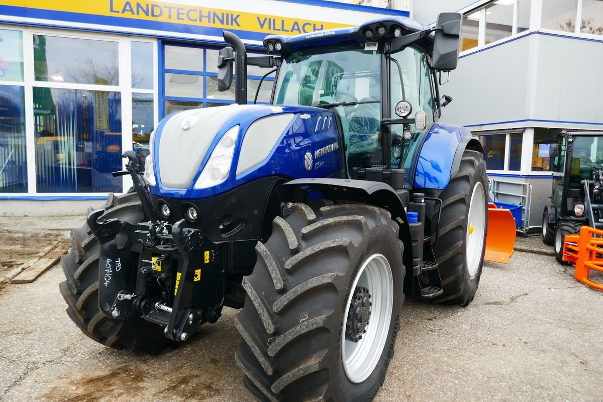 Traktor of the type New Holland T7.270 Auto Command SideWinder II (Stage V), Gebrauchtmaschine in Villach (Picture 1)