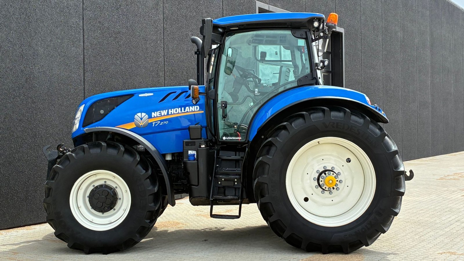 Traktor des Typs New Holland T7.270 Auto Command, Gebrauchtmaschine in Hedensted (Bild 3)
