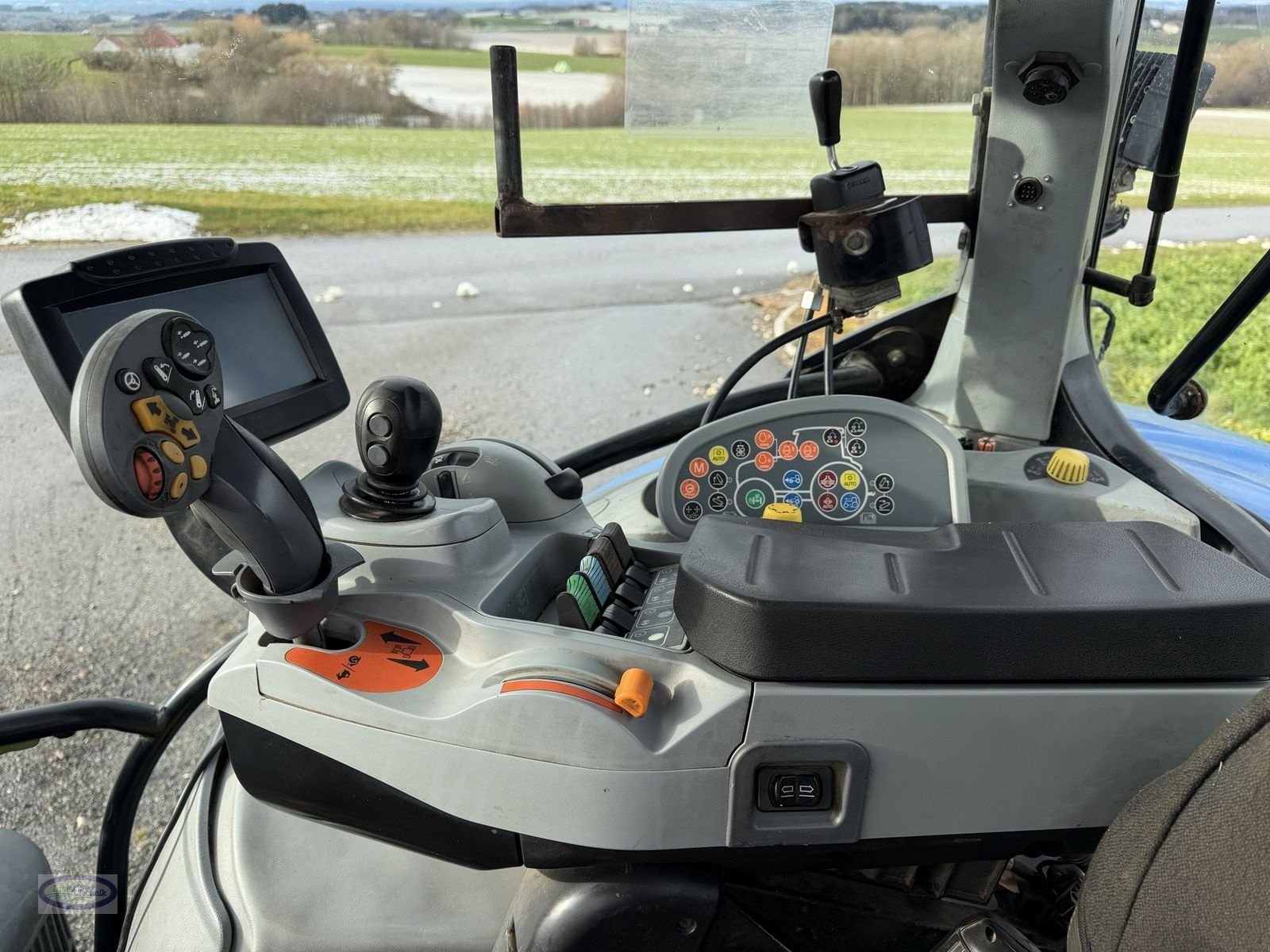 Traktor van het type New Holland T7.270 Auto Command, Gebrauchtmaschine in Münzkirchen (Foto 13)