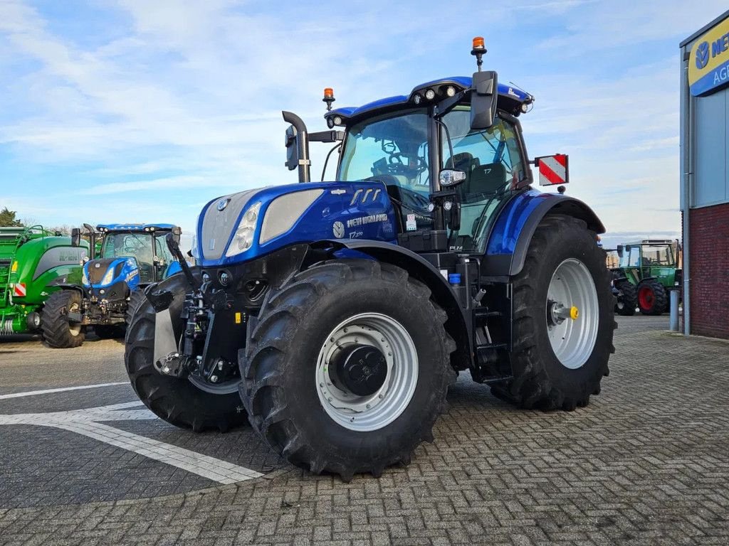 Traktor of the type New Holland T7.270 AutoCommand Gen, Gebrauchtmaschine in BENNEKOM (Picture 8)