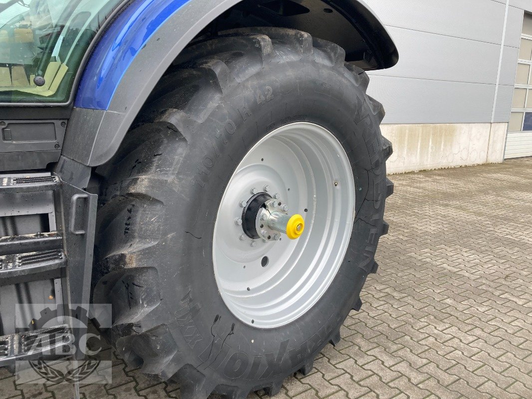 Traktor des Typs New Holland T7.270 AUTOCOMMAND NEW GEN, Neumaschine in Cloppenburg (Bild 6)