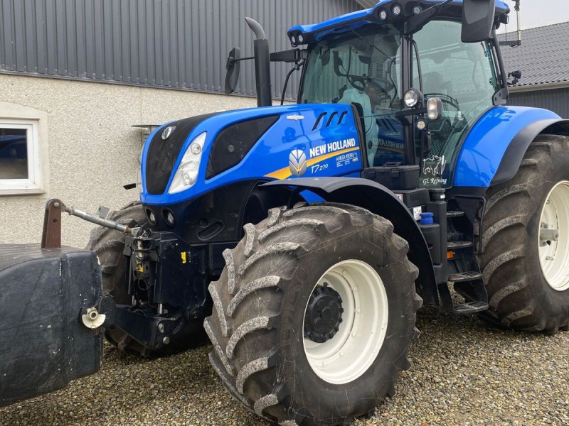 Traktor of the type New Holland T7.270 AutoCommand T7.270, Gebrauchtmaschine in Aulum (Picture 1)