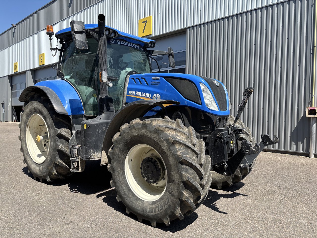 Traktor des Typs New Holland T7.270 AutoCommand, Gebrauchtmaschine in VERT TOULON (Bild 1)