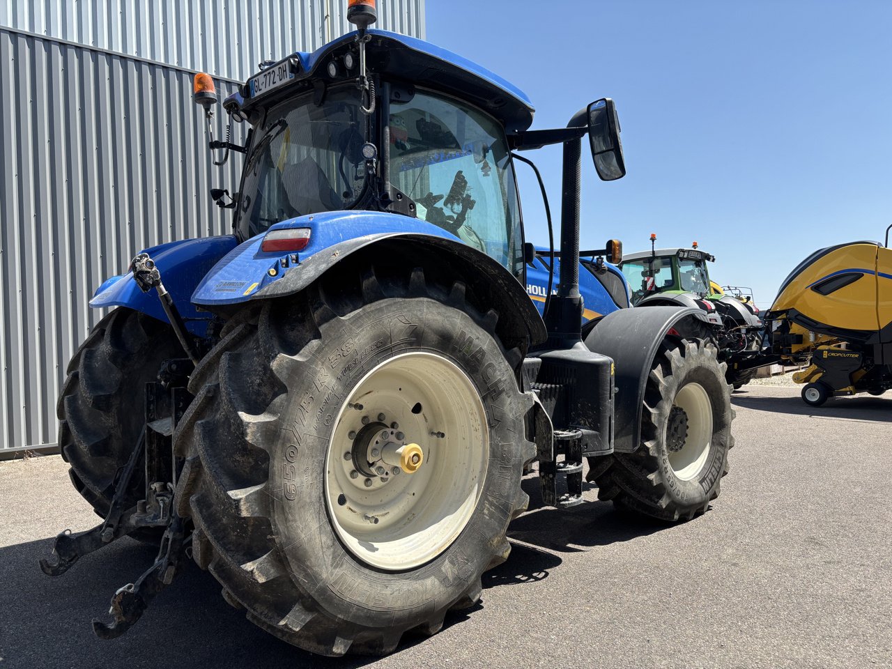 Traktor des Typs New Holland T7.270 AutoCommand, Gebrauchtmaschine in VERT TOULON (Bild 7)