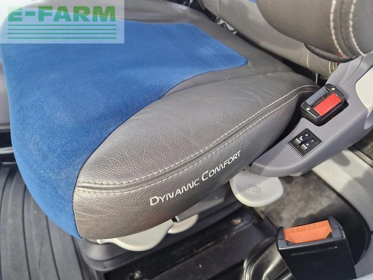 Traktor typu New Holland t7.270 autocommand, Gebrauchtmaschine w ZELOW (Zdjęcie 19)