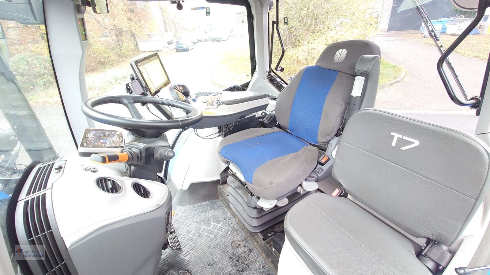 Traktor des Typs New Holland T7.270 AutoCommand, Gebrauchtmaschine in Altenberge (Bild 11)
