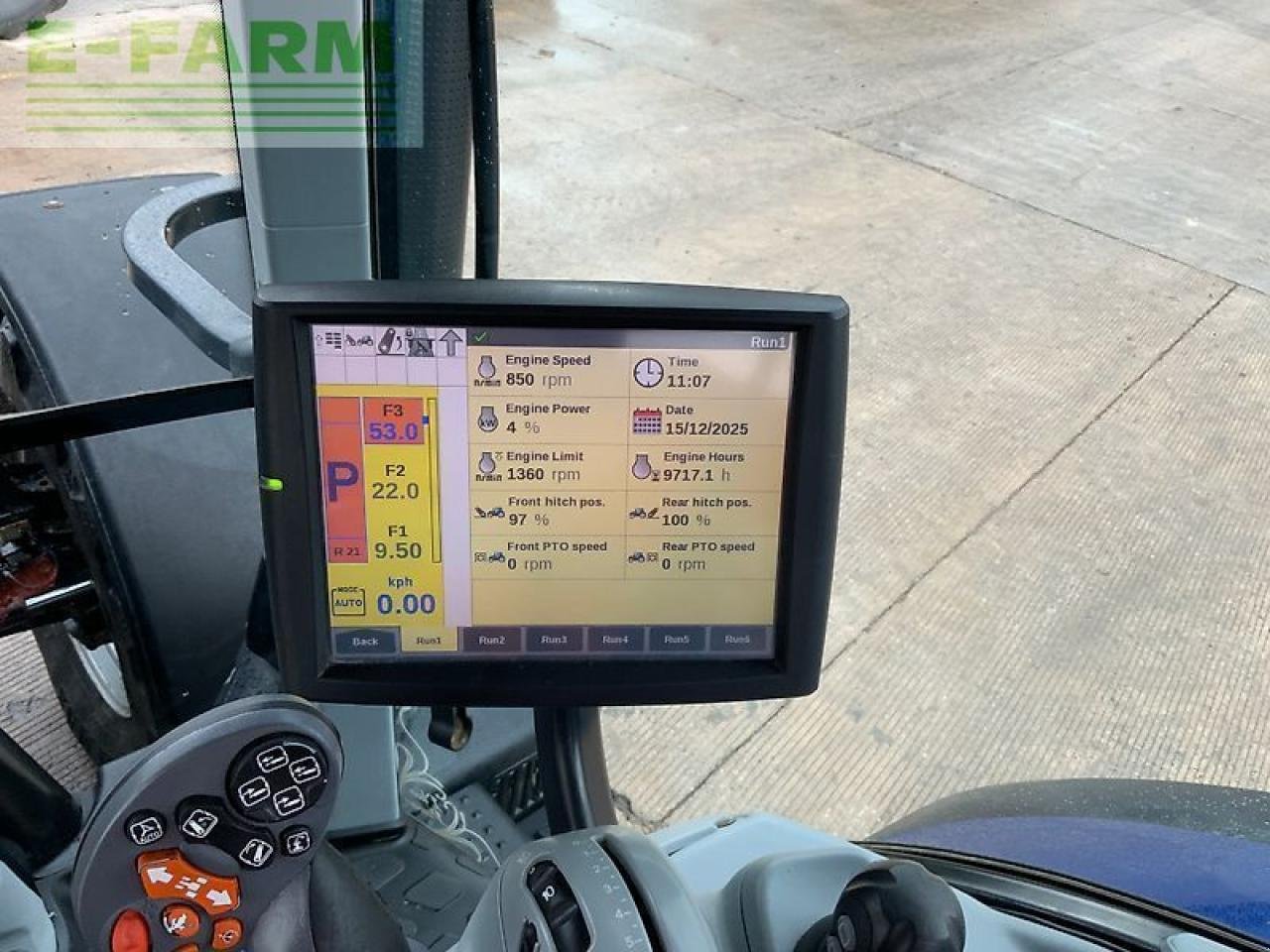 Traktor of the type New Holland t7.270 blue power tractor (st25396), Gebrauchtmaschine in SHAFTESBURY (Picture 24)